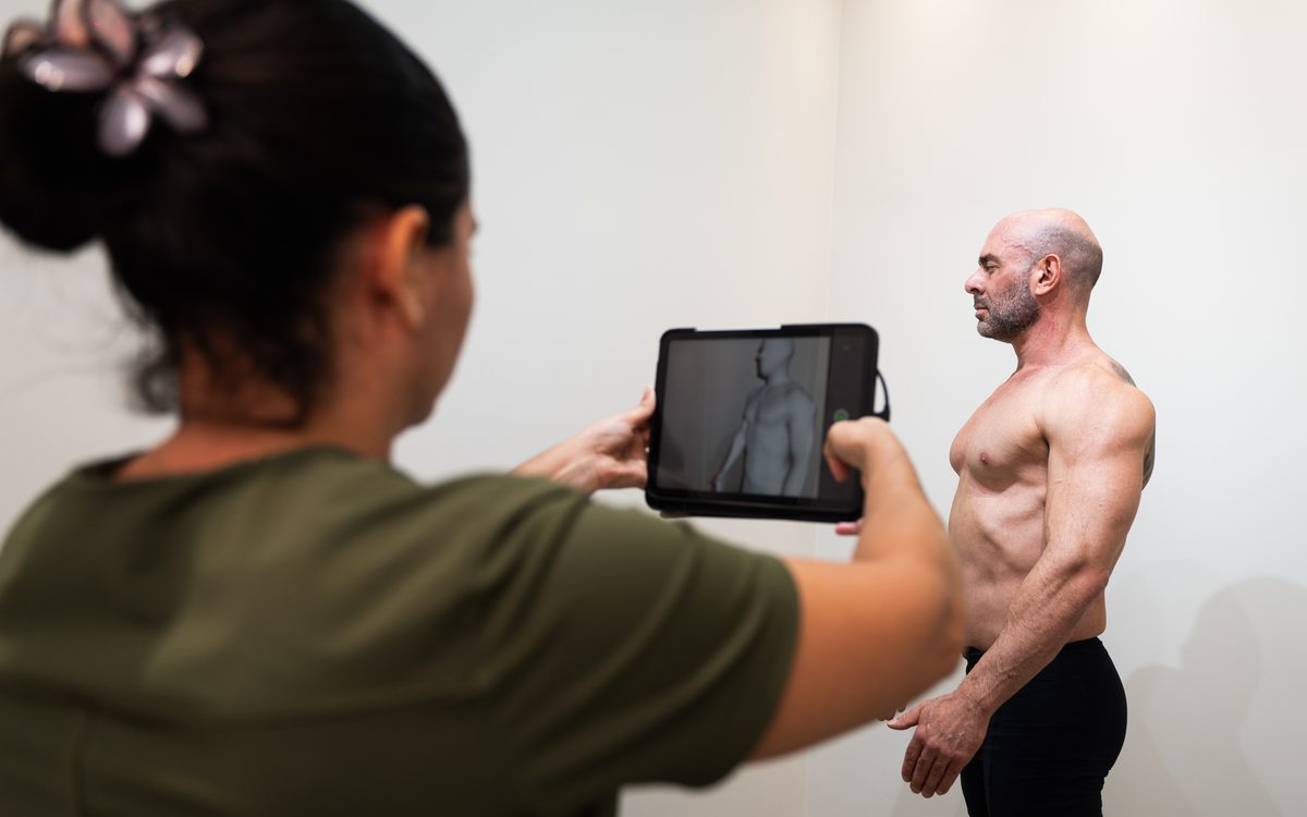 Bioimpedância com escaneamento corporal 3D — avatar e medidas no aplicativo